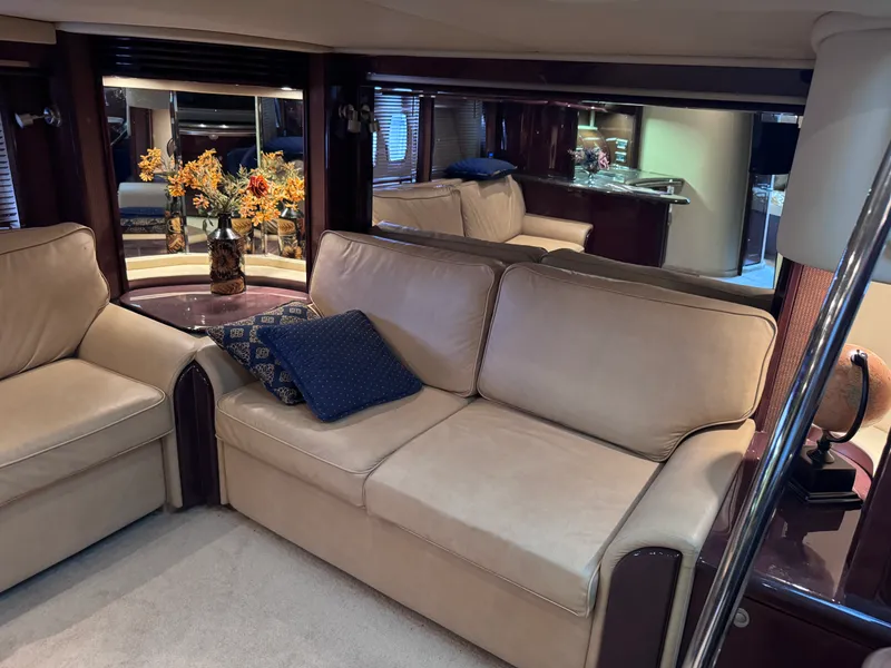 Slide: The Image of Sea Ray 52 SUNDANCER 2007 - 19
