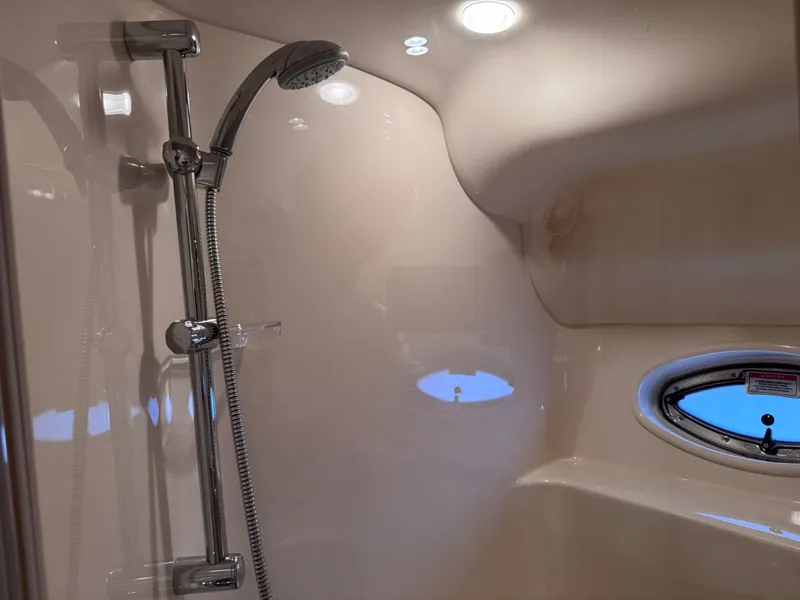 Slide: The Image of Sea Ray 52 SUNDANCER 2007 - 25
