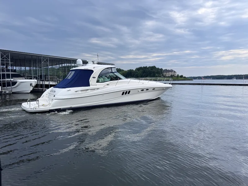 Slide: The Image of Sea Ray 52 SUNDANCER 2007 - 9
