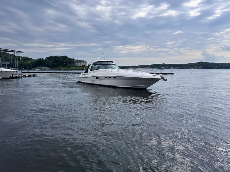 Slide: The Image of Sea Ray 52 SUNDANCER 2007 - 11