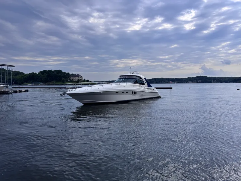 Slide: The Image of Sea Ray 52 SUNDANCER 2007 - 2