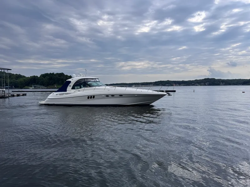 Slide: The Image of Sea Ray 52 SUNDANCER 2007 - 10