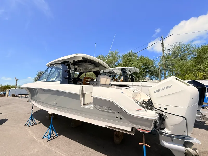 Slide: The Image of Boston Whaler 380 Realm 2026 - 9