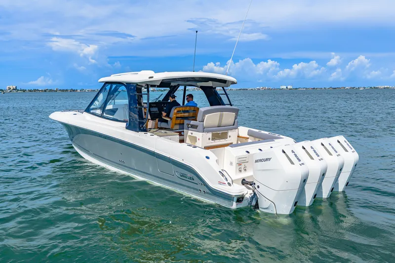 Slide: The Image of Boston Whaler 380 Realm 2026 - 8