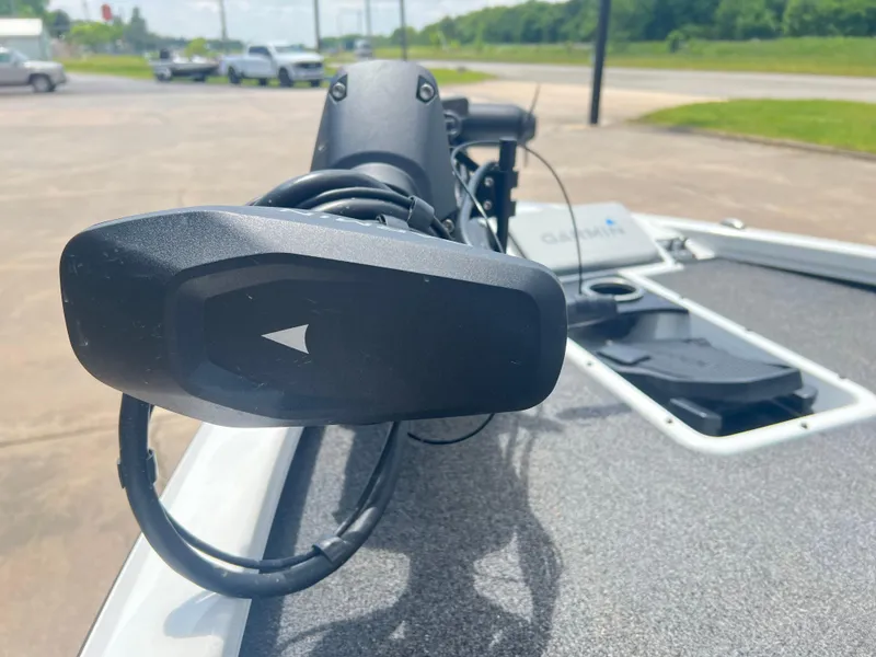 Slide: The Image of 2022 Vexus AVX 1880 boat with Garmin trolling motor on deck. - 6