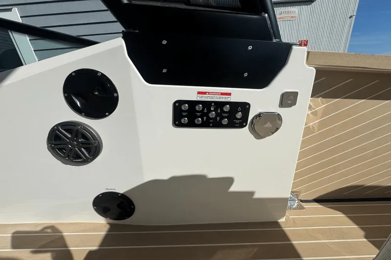 Slide: The Image of Saxdor 320 GTO 2026 - 16