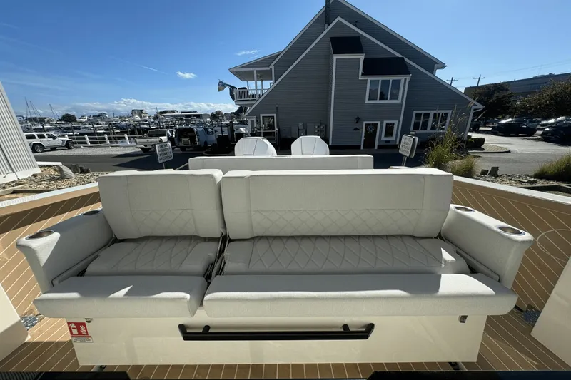 Slide: The Image of Saxdor 320 GTO 2026 - 26