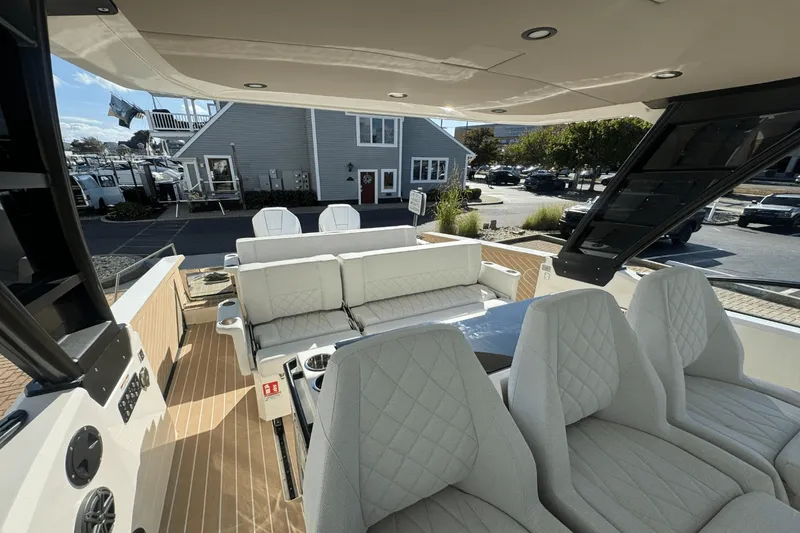 Slide: The Image of Saxdor 320 GTO 2026 - 27