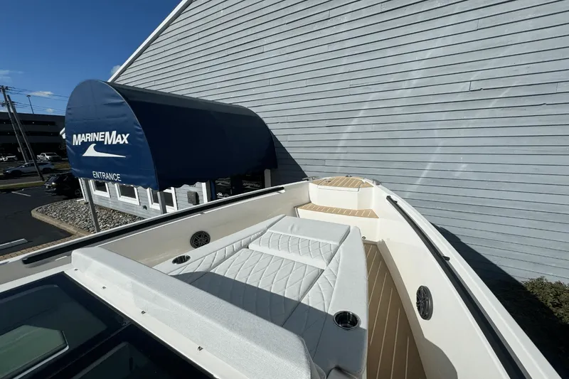 Slide: The Image of Saxdor 320 GTO 2026 - 47