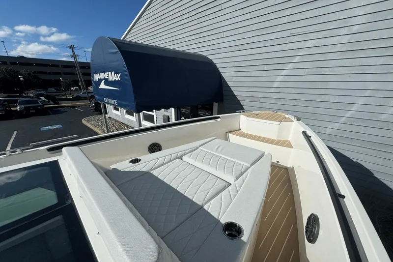 Slide: The Image of Saxdor 320 GTO 2026 - 49