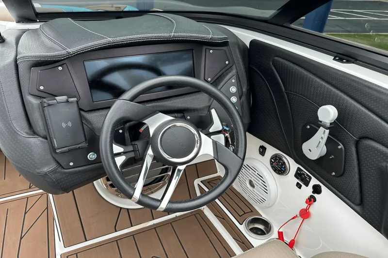 Slide: The Image of Centurion FI25 2021 - 7