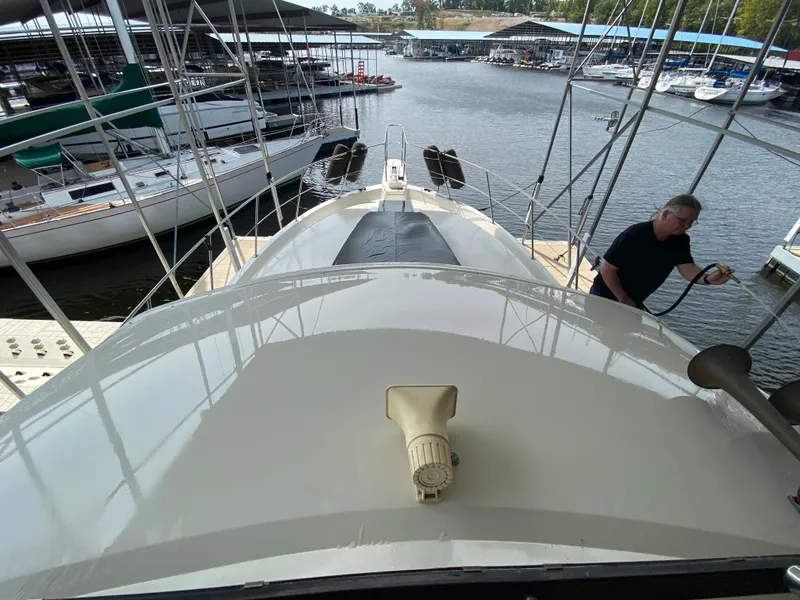 Slide: The Image of Carver Yachts 4207MY 1986 - 57