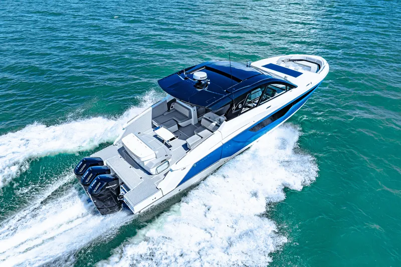 Slide: The Image of Cruisers Yachts 50GLS OB 2026 - 15