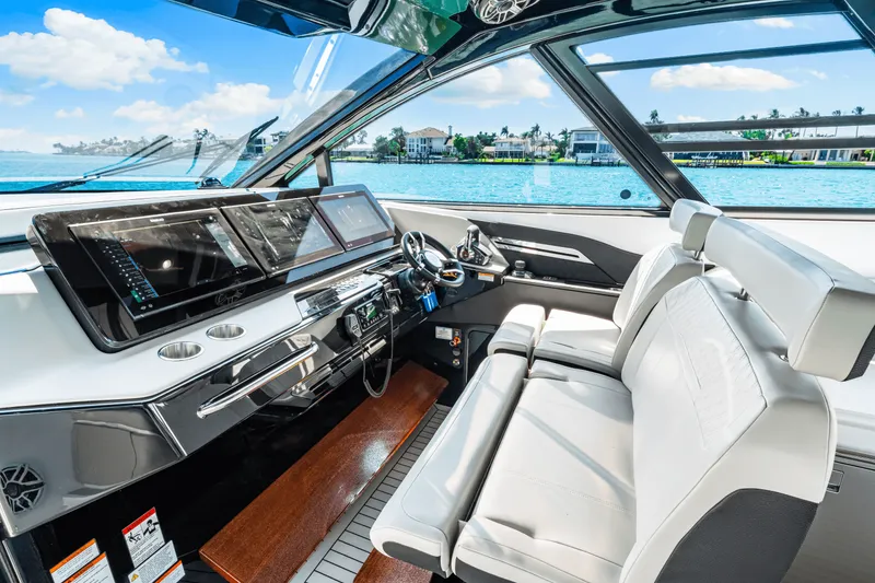 Slide: The Image of Cruisers Yachts 50GLS OB 2026 - 31