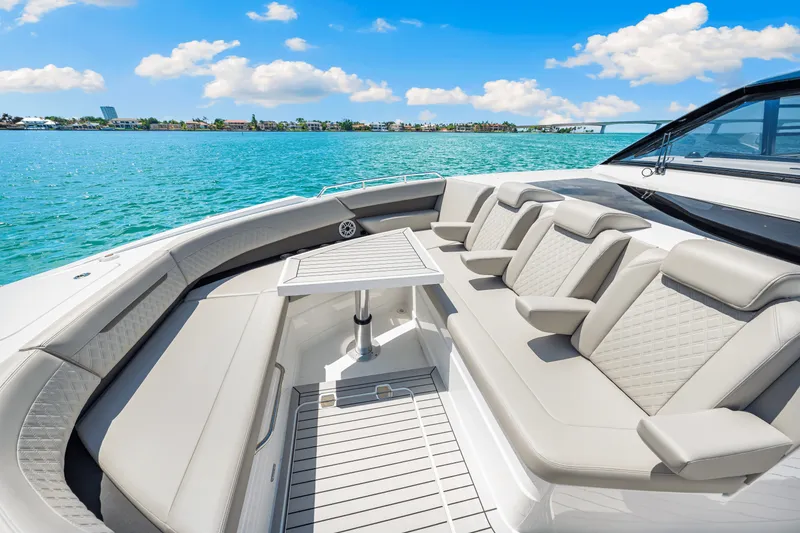 Slide: The Image of Cruisers Yachts 50GLS OB 2026 - 34