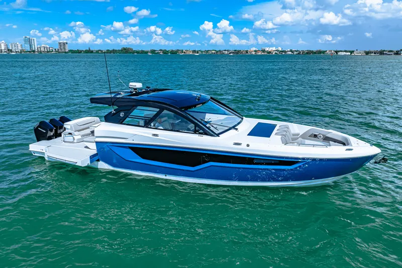 Slide: The Image of Cruisers Yachts 50GLS OB 2026 - 5