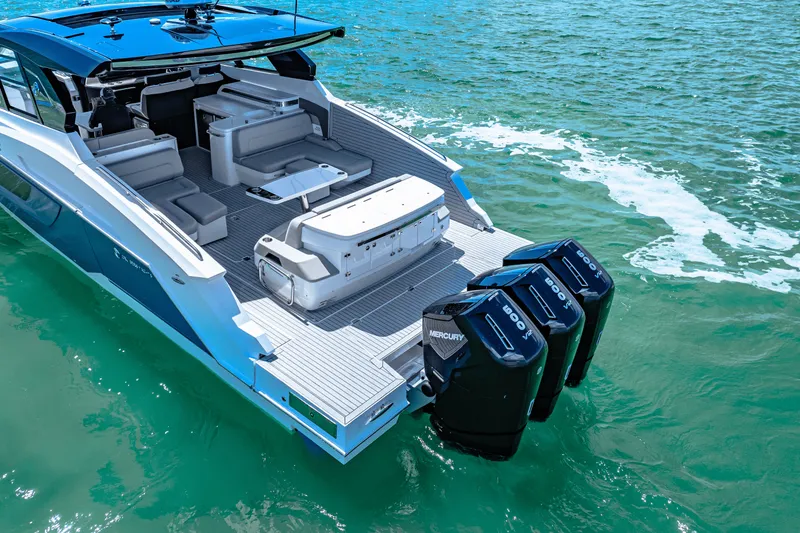 Slide: The Image of Cruisers Yachts 50GLS OB 2026 - 9