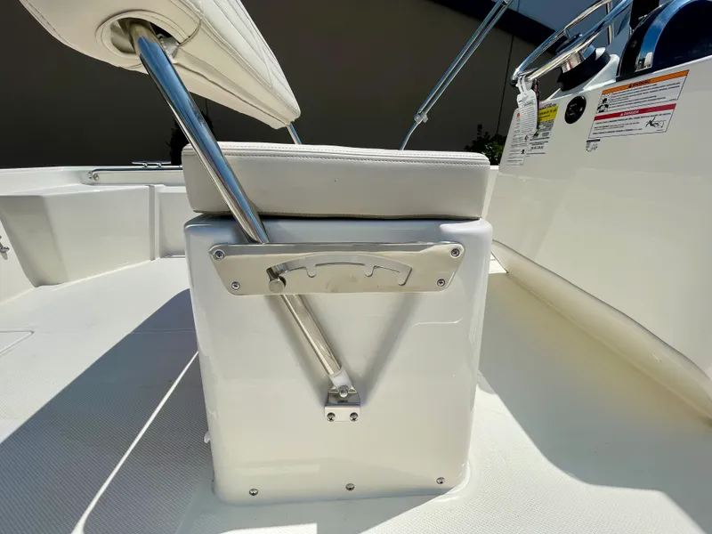 Slide: The Image of Boston Whaler 150 Montauk 2027 - 5