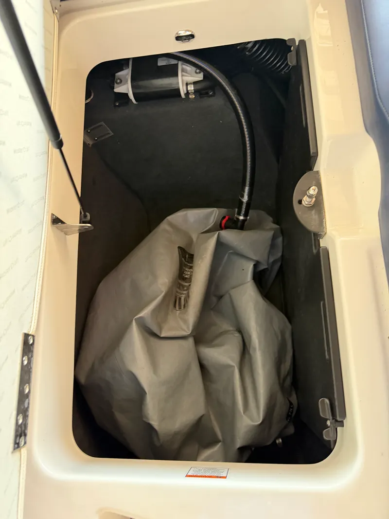 Slide: The Image of Mastercraft XT 23 2018 - 14