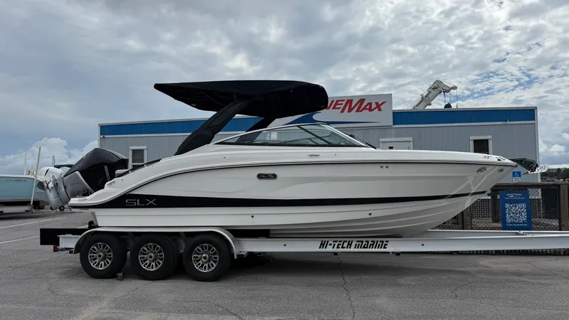 The Image of Sea Ray SLX 260 Outboard 2026 - 0