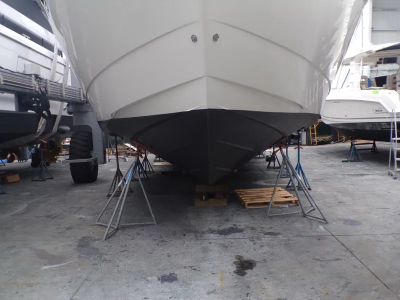 Slide: The Image of Sea Ray L650 Fly 2018 - 88