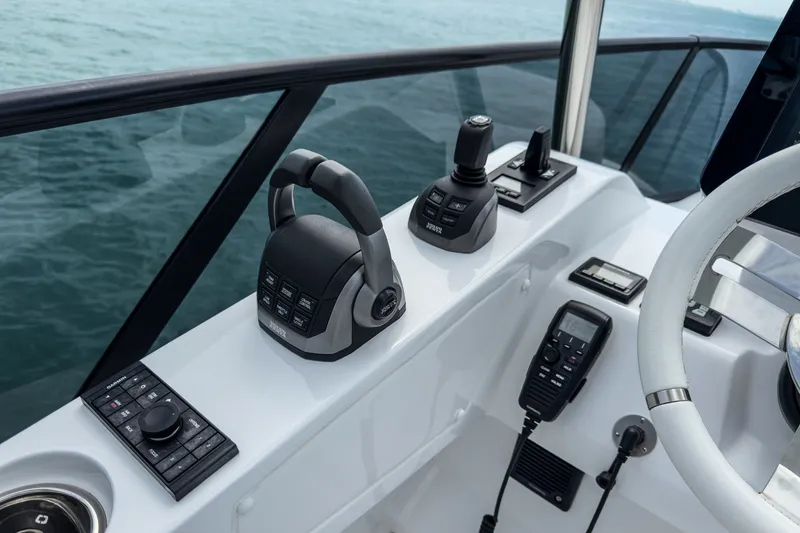 Slide: The Image of Azimut 53 FLY 2025 - 57