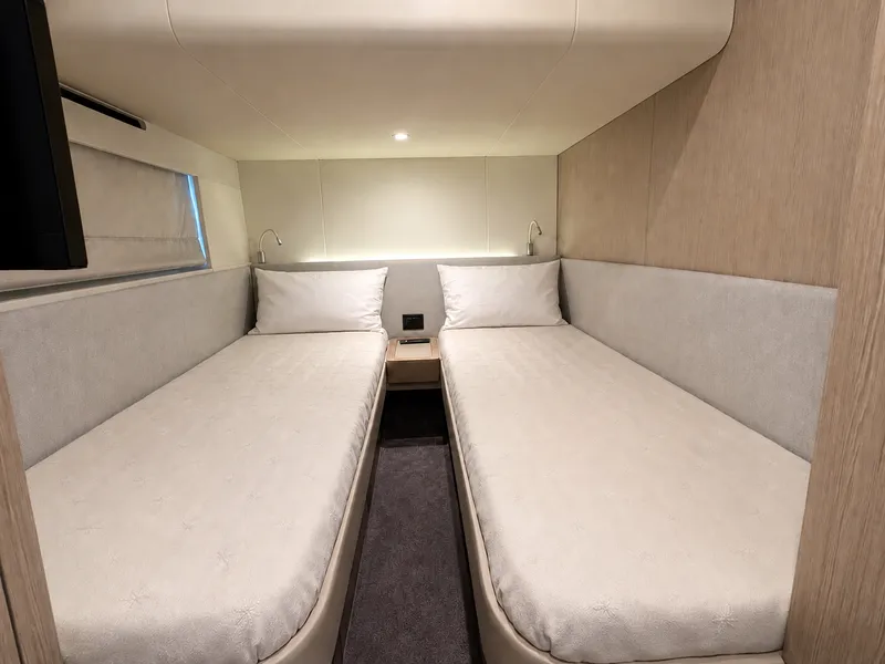 Slide: The Image of Azimut FLY 53 2025 - 50