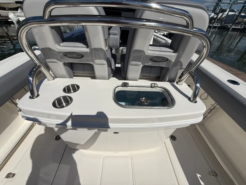 Slide: The Image of Boston Whaler 250 Outrage 2027 - 23