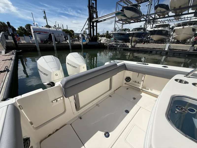 Slide: The Image of Boston Whaler 250 Outrage 2027 - 25