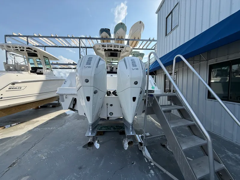Slide: The Image of Boston Whaler 250 Outrage 2027 - 27