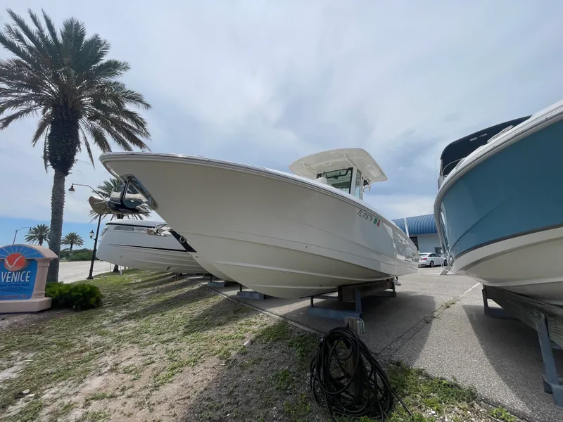 The Image of Boston Whaler 280 Dauntless 2023 - 0