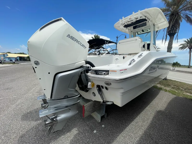 Slide: The Image of Boston Whaler 280 Dauntless 2023 - 2