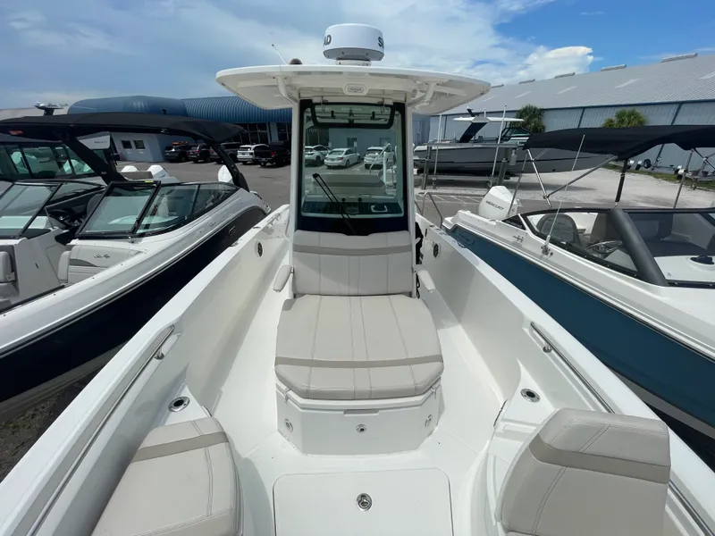 Slide: The Image of Boston Whaler 280 Dauntless 2023 - 6