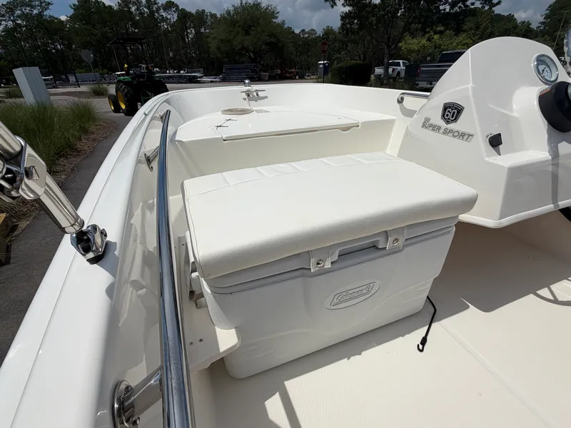 Slide: The Image of Boston Whaler 130 SUPER SPORT 2018 - 8