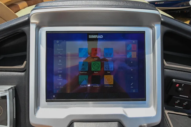 Slide: The Image of Premier 270 Intrigue RF 2023 - 9