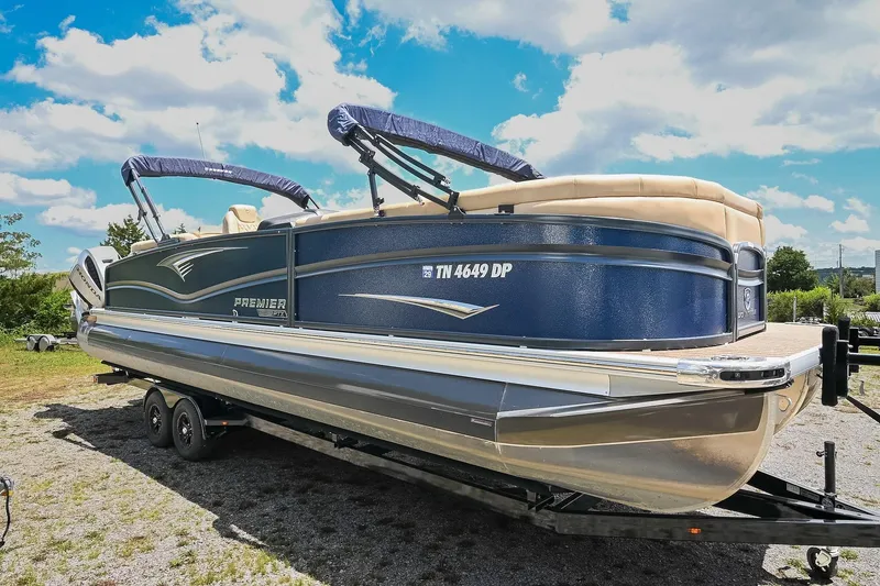 Slide: The Image of Premier 270 Intrigue RF 2023 - 21