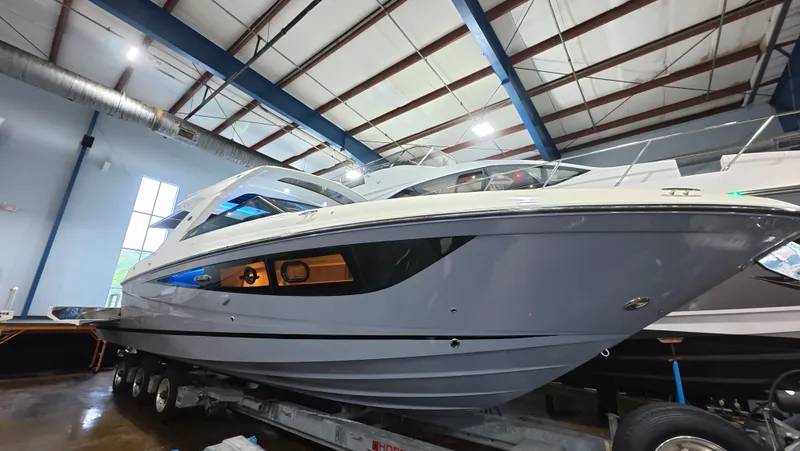The Image of Sea Ray SLX 400 Outboard 2026 - 0