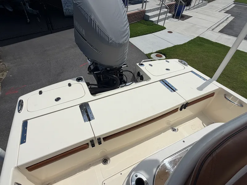 Slide: The Image of Scout 251 XS 2017 - 5