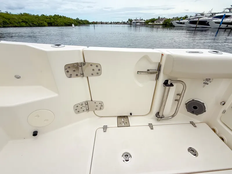 Slide: The Image of Boston Whaler 325 Conquest 2027 - 10