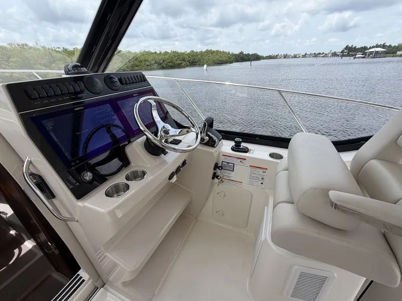 Slide: The Image of Boston Whaler 325 Conquest 2027 - 17