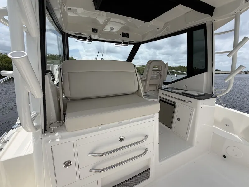 Slide: The Image of Boston Whaler 325 Conquest 2027 - 13