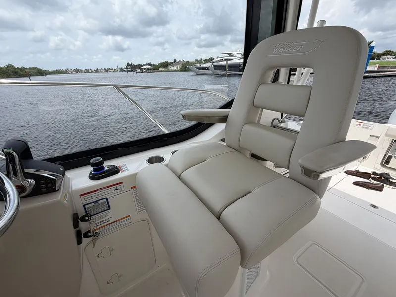 Slide: The Image of Boston Whaler 325 Conquest 2027 - 19