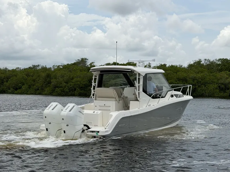 Slide: The Image of Boston Whaler 325 Conquest 2027 - 33
