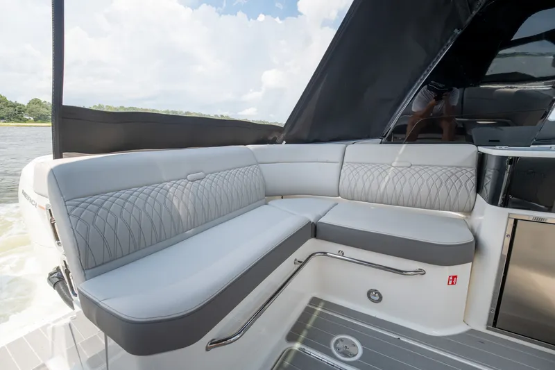 Slide: The Image of Sea Ray Sundancer 370 Outboard 2026 - 13