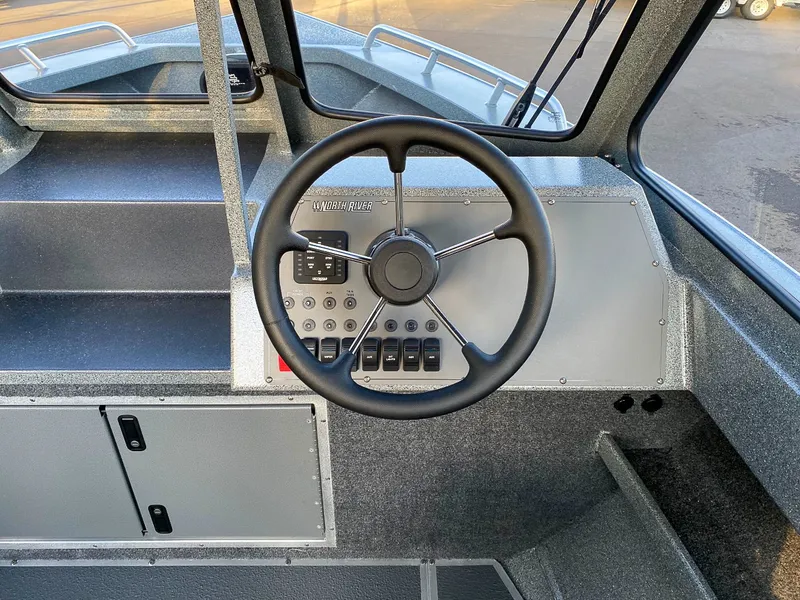 Slide: The Image of North River 22 Seahawk 2026 - 13