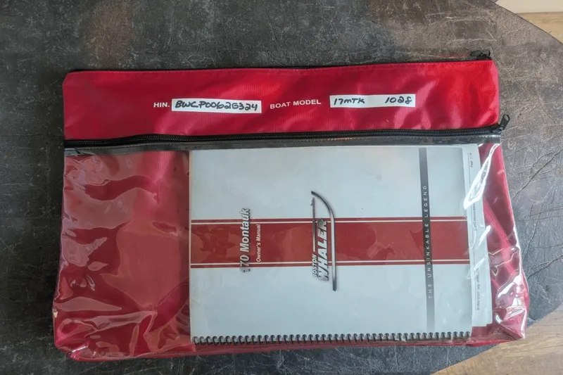 Slide: The Image of Boston Whaler 170 MONTAUK 2024 - 45