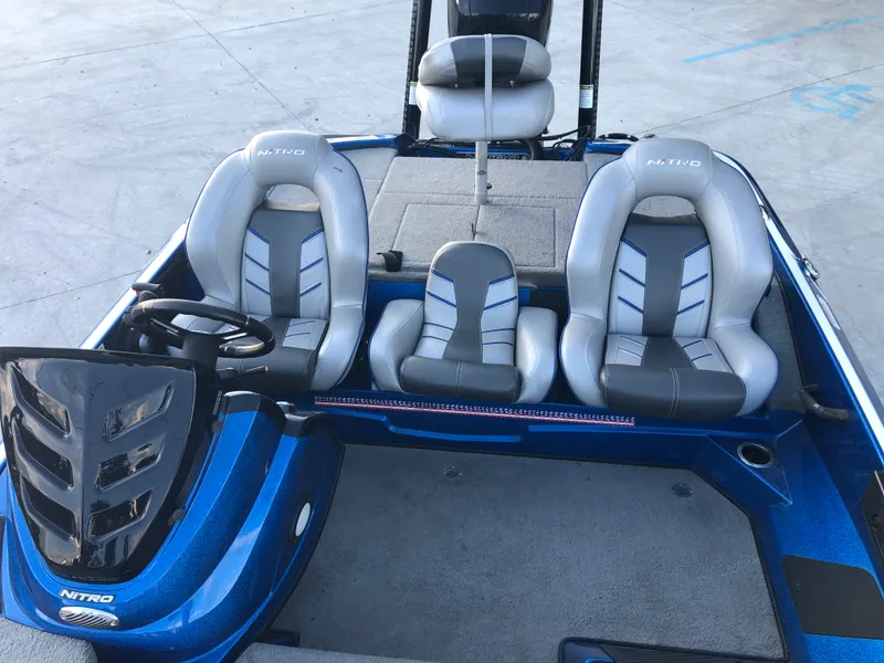 Slide: The Image of Nitro Z18 2019 - 8