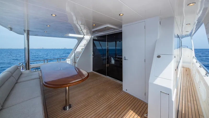 Slide: The Image of Aft deck day head - 12