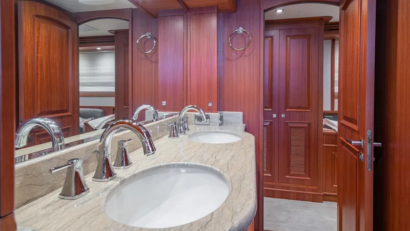 Slide: The Image of Luxurious bathroom in Hampton 680 ENDURANCE LRC 2027 yacht model. - 48
