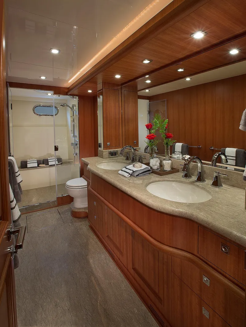 Slide: The Image of Owners suite head - 58